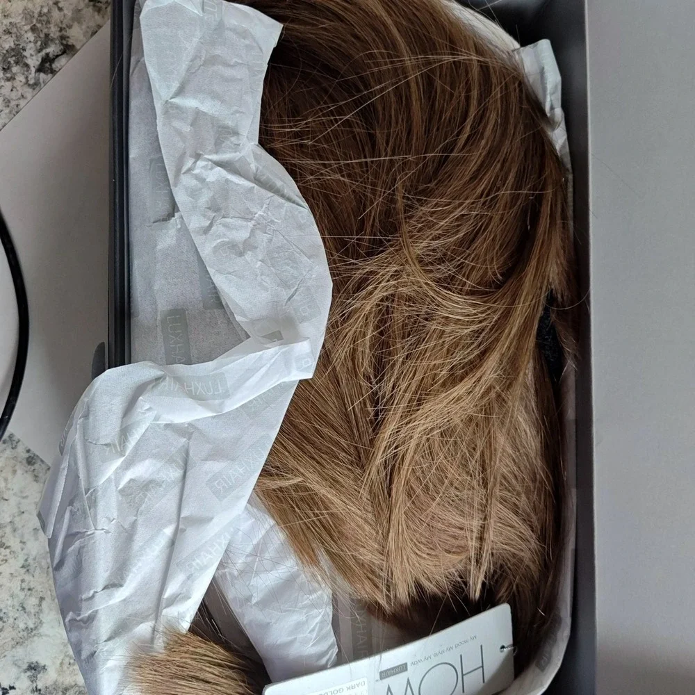 HOW Tabatha Coffey Lace Front Wig Women Dark Golden Blonde Sleek Straight 1259